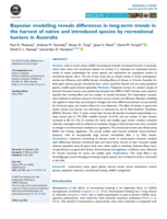 Bayesian modelling reveals differences in long-term trends in the harvest of native and introduced species by recreational hunters in Australia